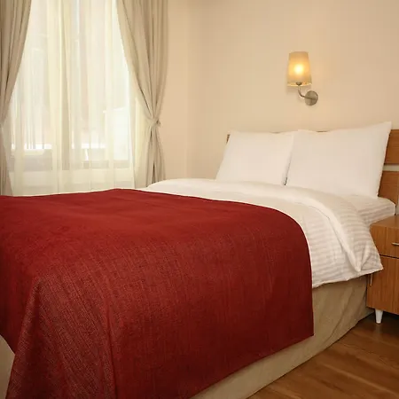 Three Apples Taksim Istambul