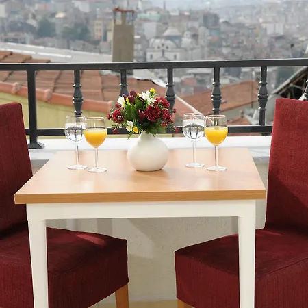 Apartment Three Apples Taksim Istanbul